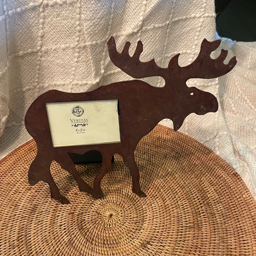 Moose photo frame